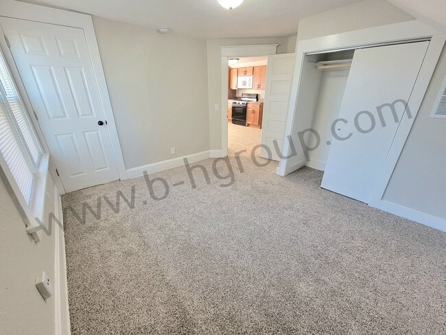 Photo - 6411 32nd Ave Unit Upper