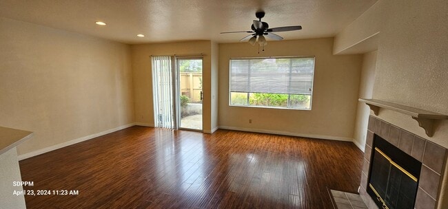 Photo - SCRIPPS RANCH - Ivy Hill - Nice 3 Bedroom / 2.5 Bath Townhouse. AVAILABLE 08/17/2026.