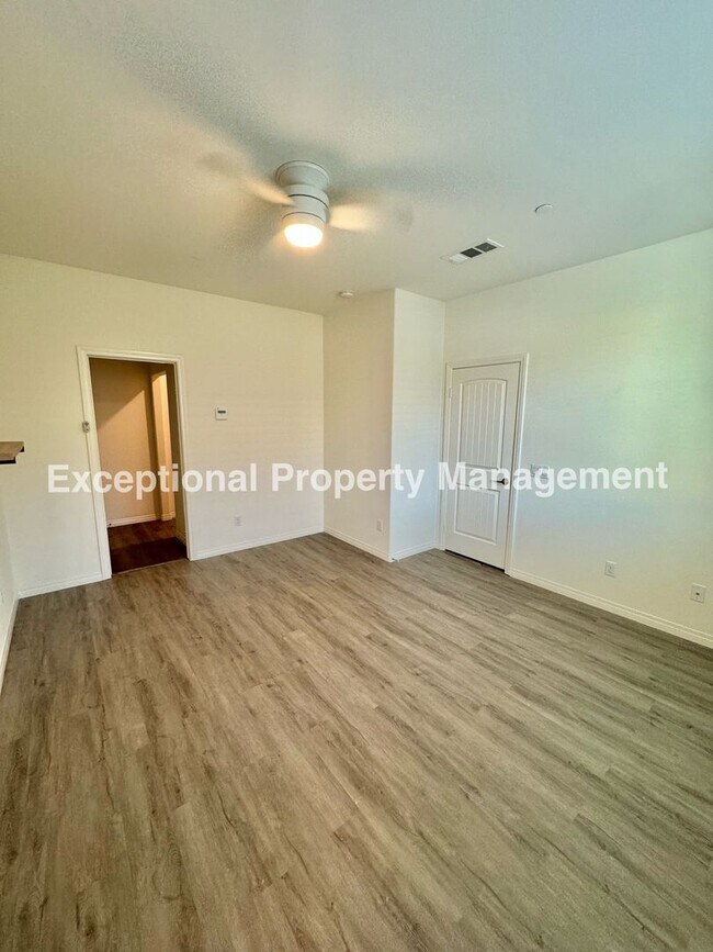 Photo - 1 bed 1 bath ADU Casa