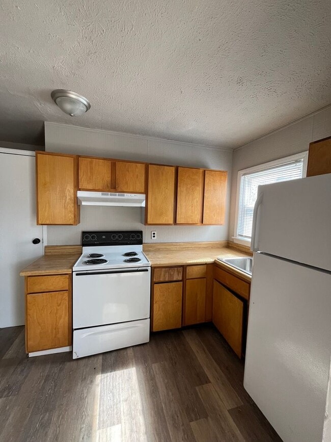 Photo - 1 Bedroom Duplex walking distance to Downtown Gallatin