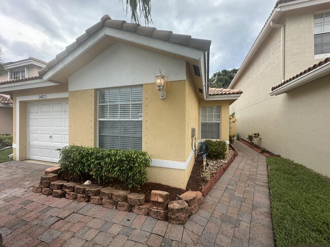 Photo - 3427 Commodore Ct