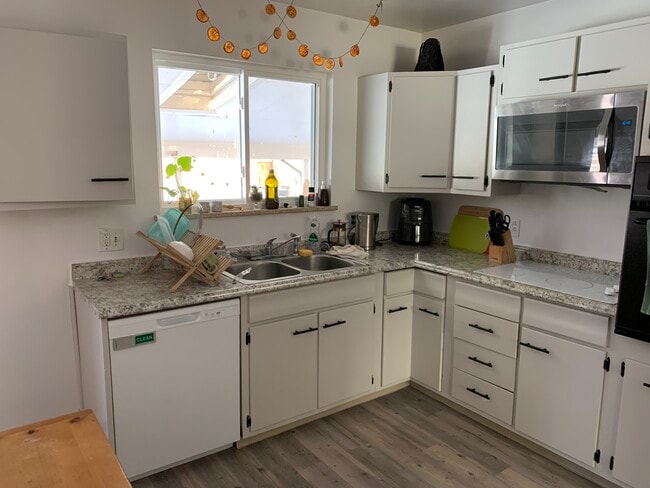 Photo - 220 Tulane Dr