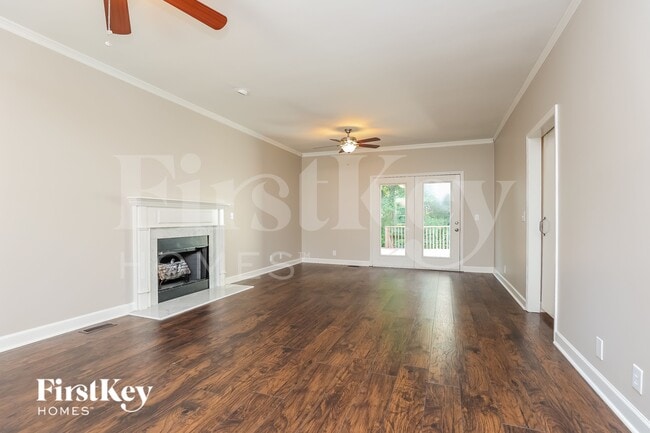 221 Shoemaker Ct
