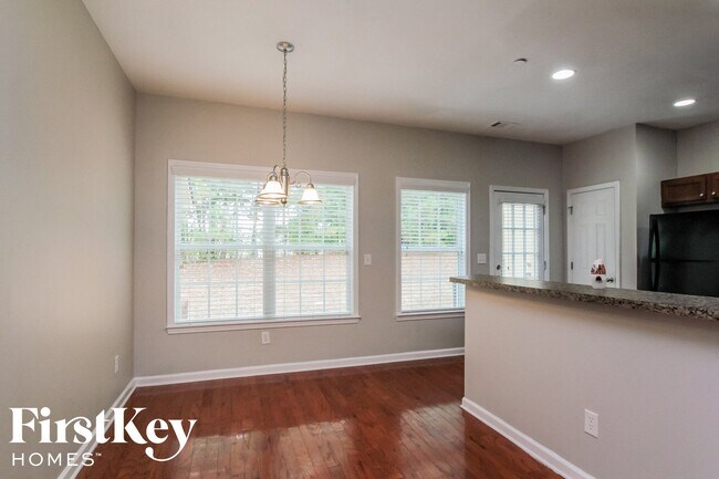 Photo - 10140 Benton Woods Dr