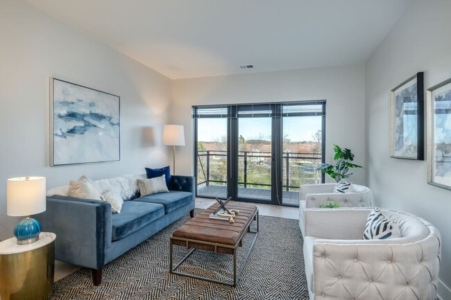 SIX65 Brookfield Apartments