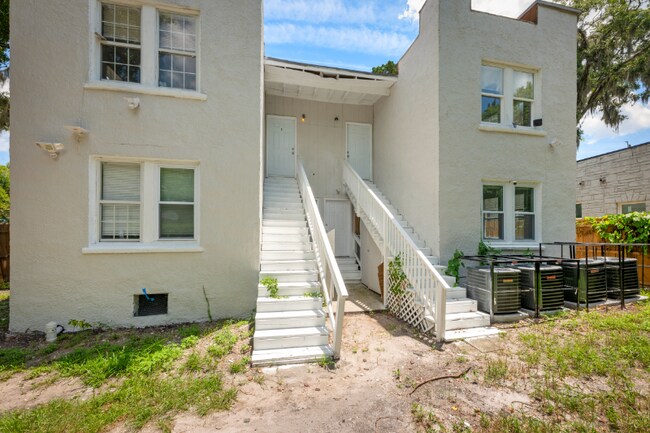 Photo - 3524 Boulevard St Apartment Unit 3