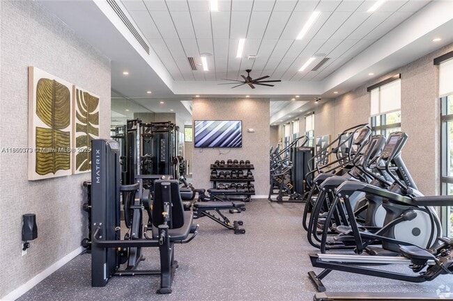 Photo - 19275 NW 27th Ave Unidad 4106