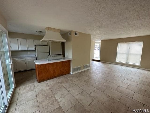 Photo - 23 Crestwood Ct