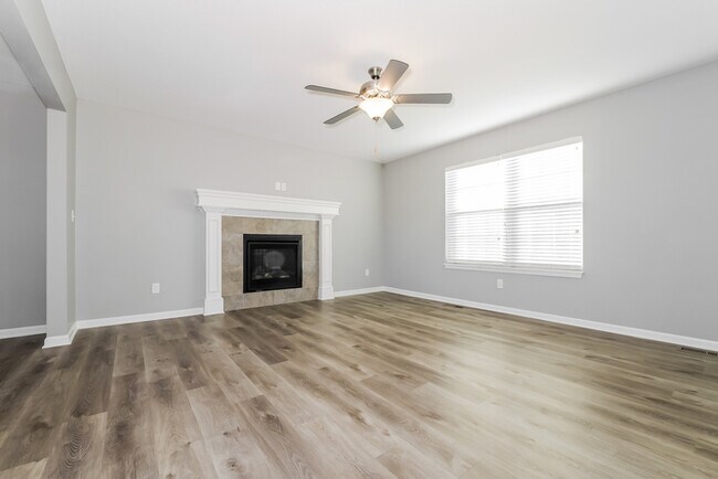 Photo - Fantastic 4bd/3ba home! Coming soon!