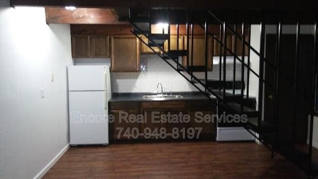 Photo - 1119 Hollander St