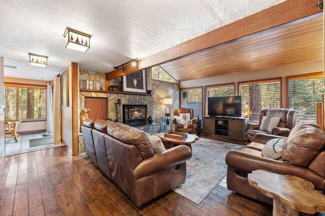 Building Photo - 18087 E Butte Ln Rental