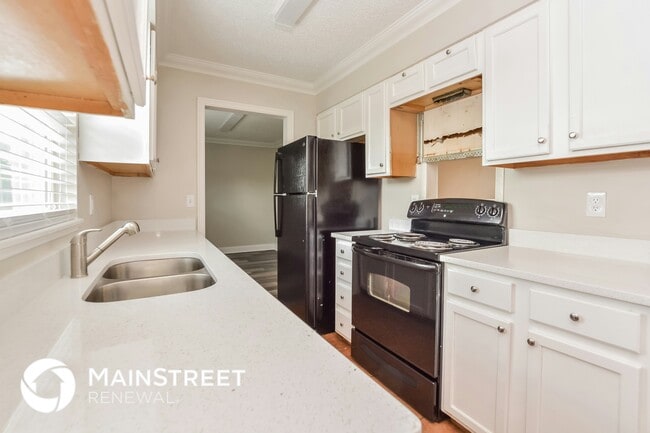 Photo - 11322 Lockwood St