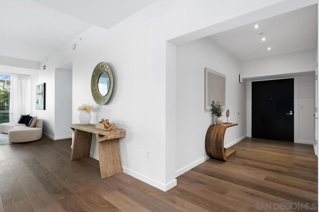 Photo - 9000 W 3rd St