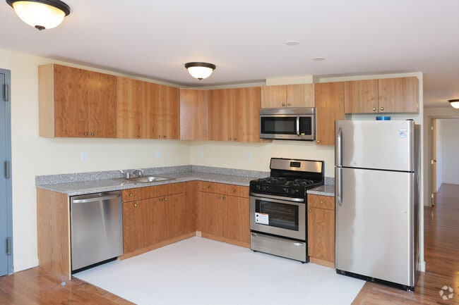 Sun Valley Towers - Sun Valley Towers Apartments