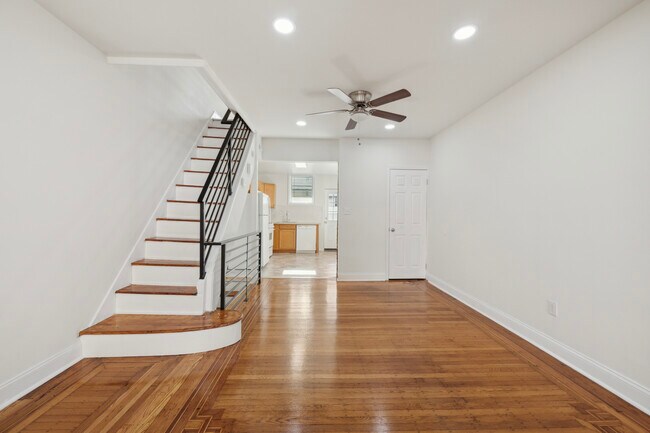 Photo - 524 Fernon St