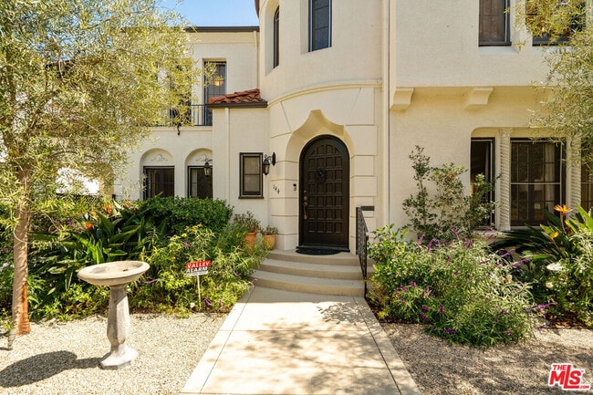 Photo - 144 S Orange Dr