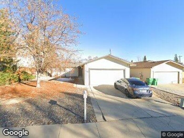 Welcome to this charming 3 bedroom, 2 bath... - Welcome to this charming 3 bedroom, 2 bath... Casa