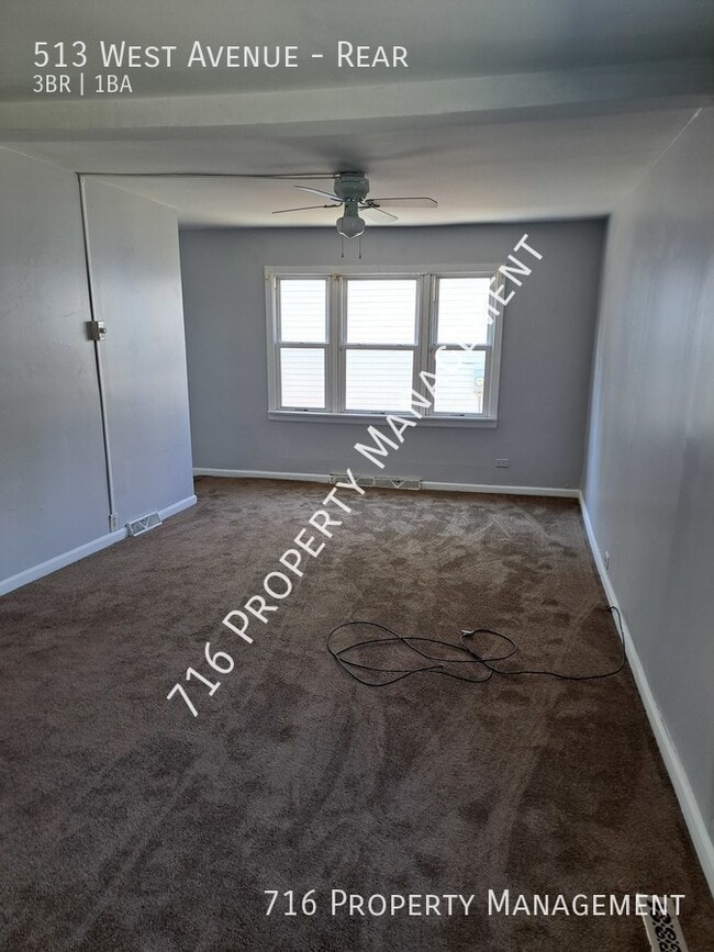 3 BR Rear Apartment Unit in West Side Unit Rear Buffalo, NY