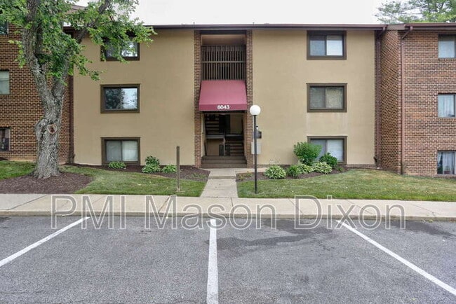 Photo - 6043 Majors Ln Unit Apt 3