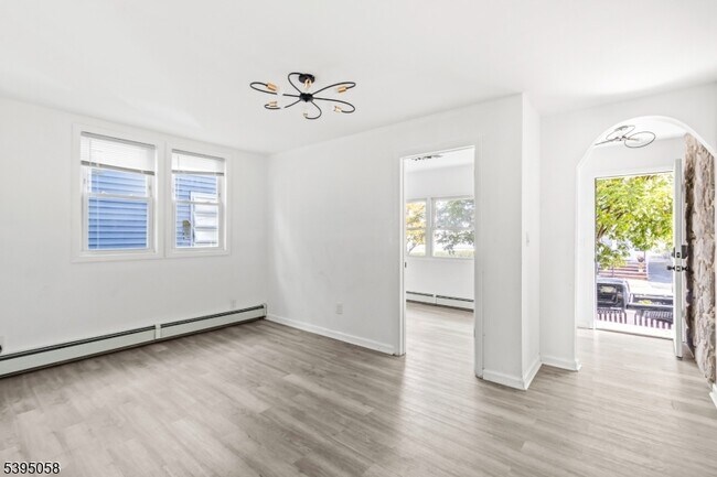 Photo - 205 N 16th St Unit 1