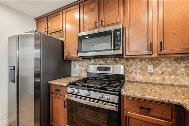 Photo - 52241 Rosewood Ln