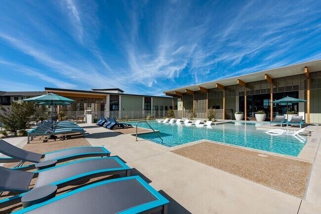 Photo - 2045 Forum Dr Unit d1