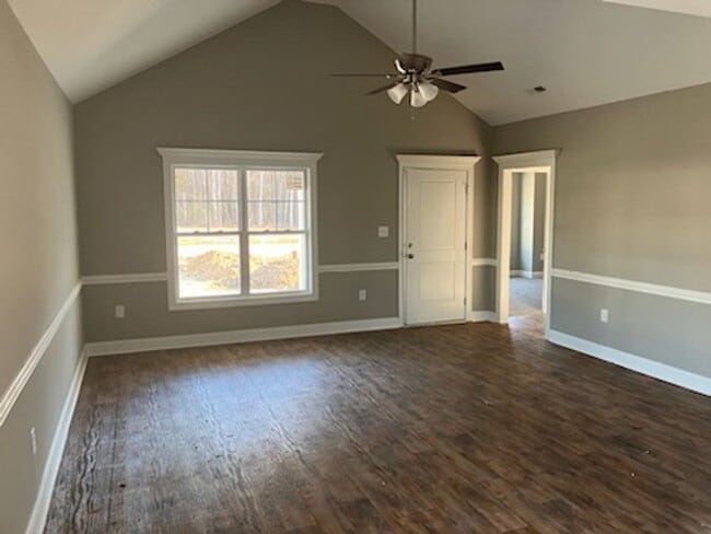 Photo - 5247 Castlewood Dr