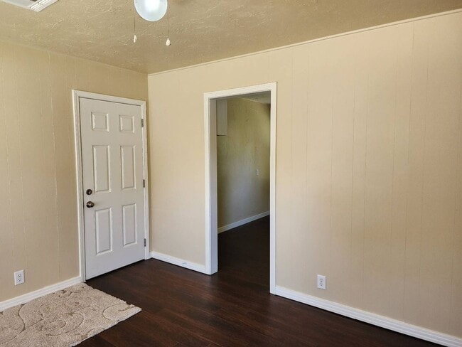 Photo - 5108 N Beaver Ave