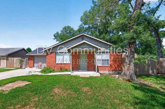Building Photo - 16835 S Lighthouse Dr