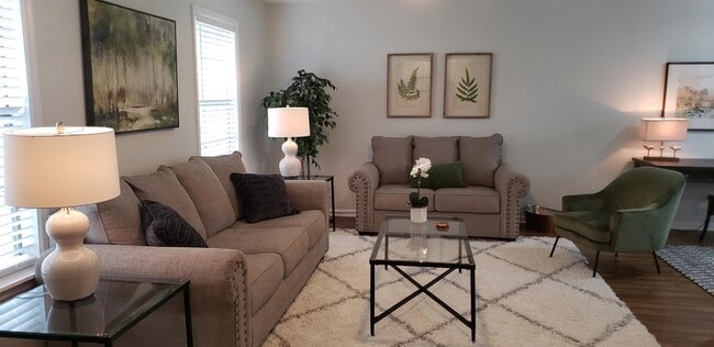 Photo - 224 Timberlane Rd