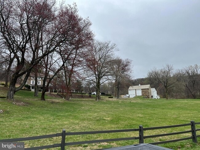 465 Clothier Springs Rd