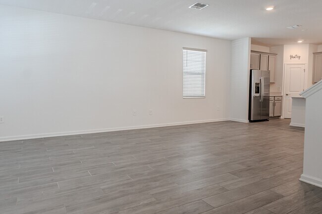 Photo - 2509 Relaxing Ln