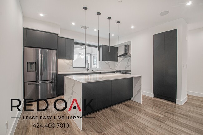 Photo - 18303 Oakbury Cir Unit 18303