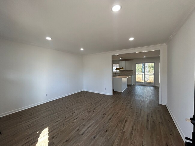 Photo - 59 Cricket Ln