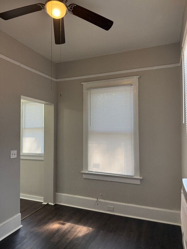 Photo - Earlewood-Cotton Town- Belleview