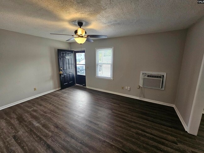 124 Calvin Ct