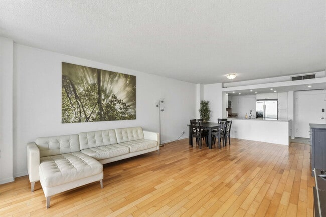 Photo - 5599 Collins Ave Unidad SI ID1475832P