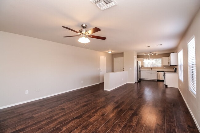 Photo - 1538 S Danielson Wy