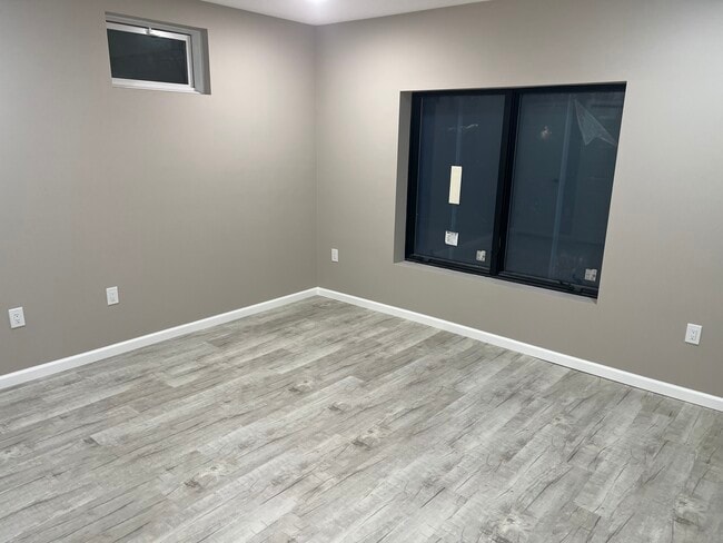 Photo - 32 Kathleen Pl Unit 1 Bedroom Basement Appt