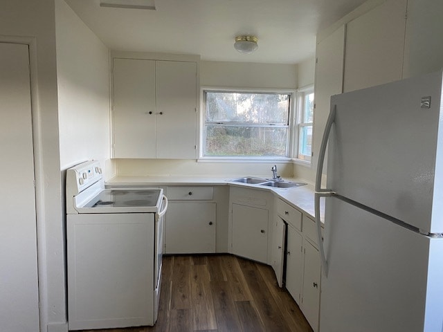 Photo - 2590 Rita Ave