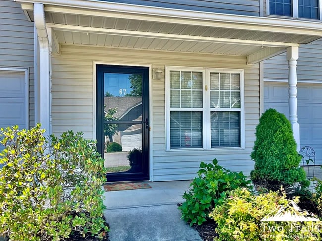 Photo - 3 BED/2.5 BATH TOWNHOME IN ARDEN