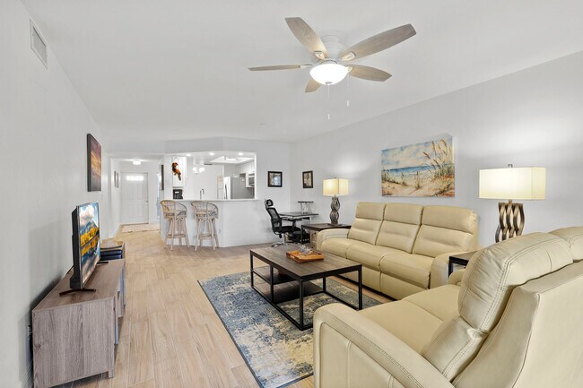 Photo - 840 Gulf Pavillion Dr