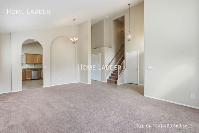 Photo - 599 W Country Estates Ave