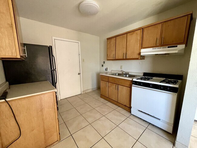 Photo - Priced to Rent!