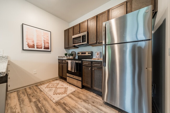 HighlandRidge_2021_Kitchen_03