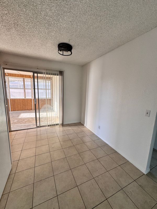 Photo - 41272 Mayberry Ave