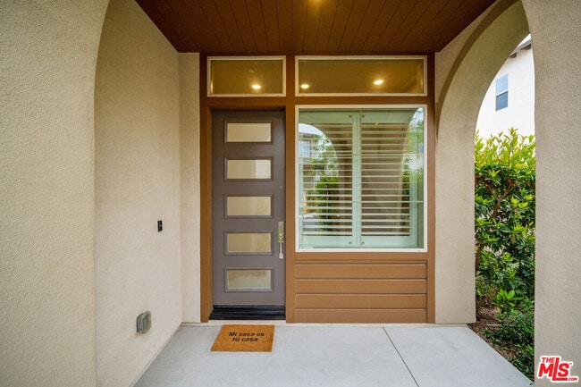 Photo - 101 Turnstone