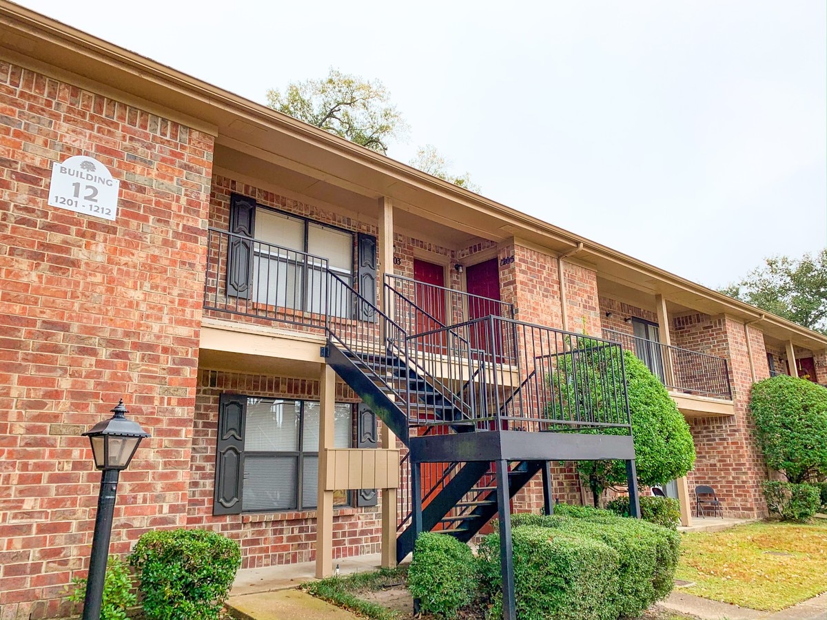 Photo - Pecan Valley Apartments