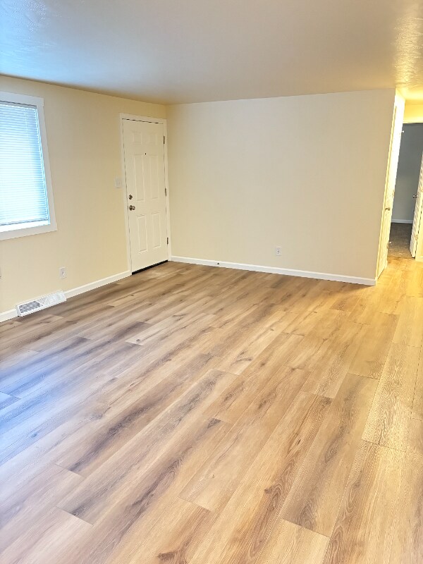 Photo - 1015 Roosevelt Ave Unit B