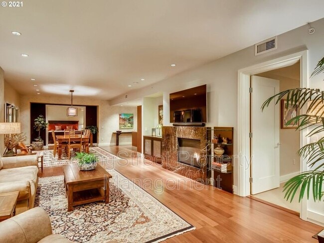 Photo - 311 NW 12th Ave Unit #204